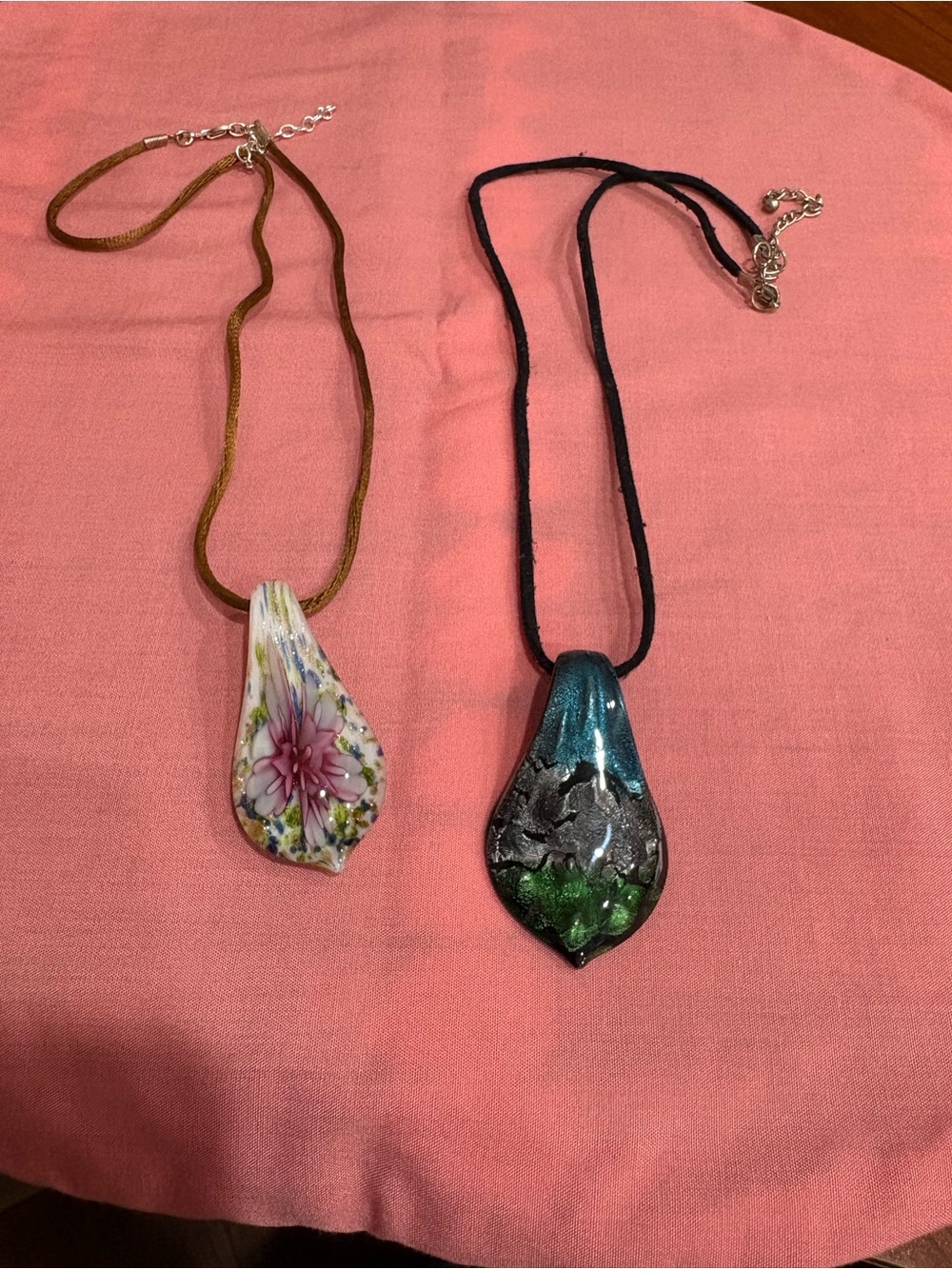 Floral Glass Teardrop Pendant Necklaces - Pink & Black Options
